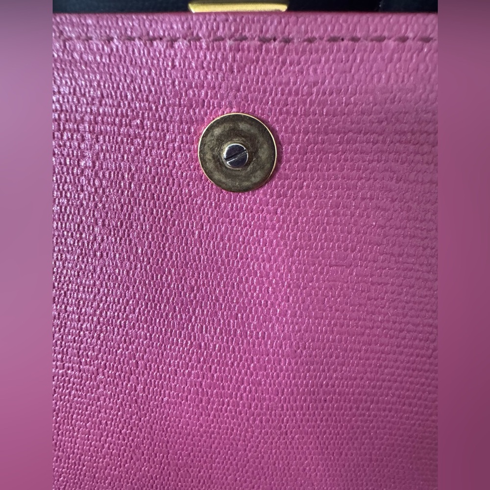 Yves SAINT LAURENT Calfskin Classic Y Ligne Clutch in Pink - Picture 5 of 14